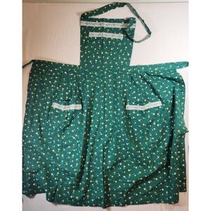 Vintage Green Floral Bib Apron Ditsy Flower Print Two Pocket Cottagecore Kitchen